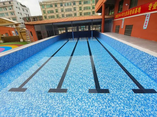 温江学校钢结构拼装游泳池防水胶膜泳池项目